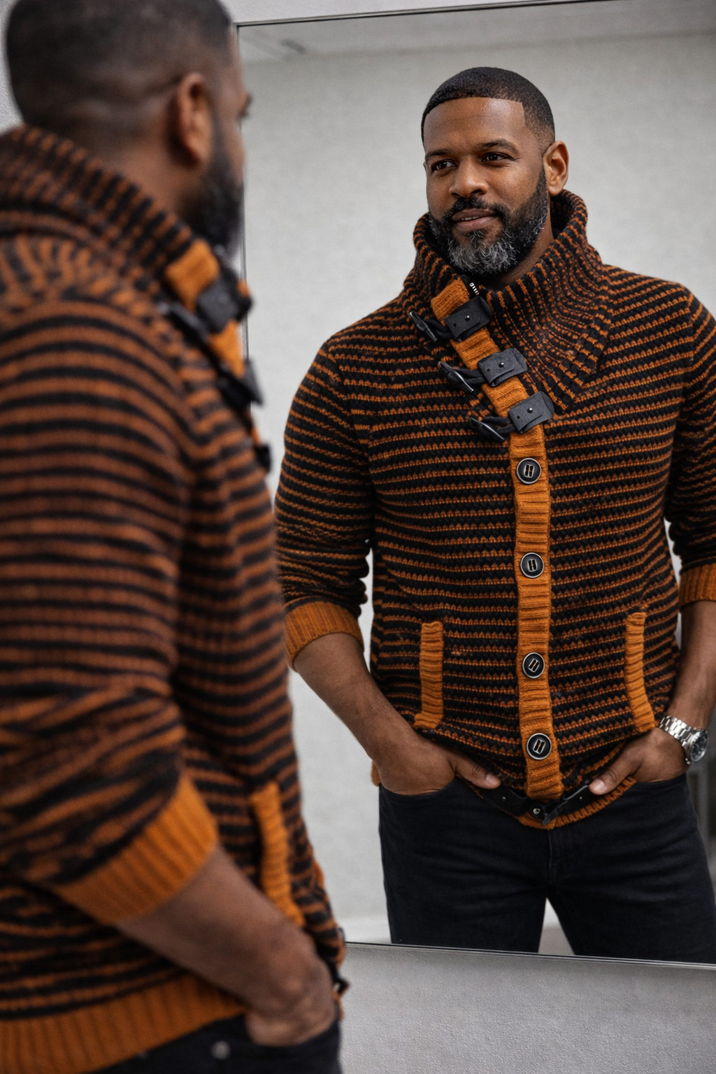 Lcr High Collar Sweater (Black/ Light Cinnamon) 55012C5