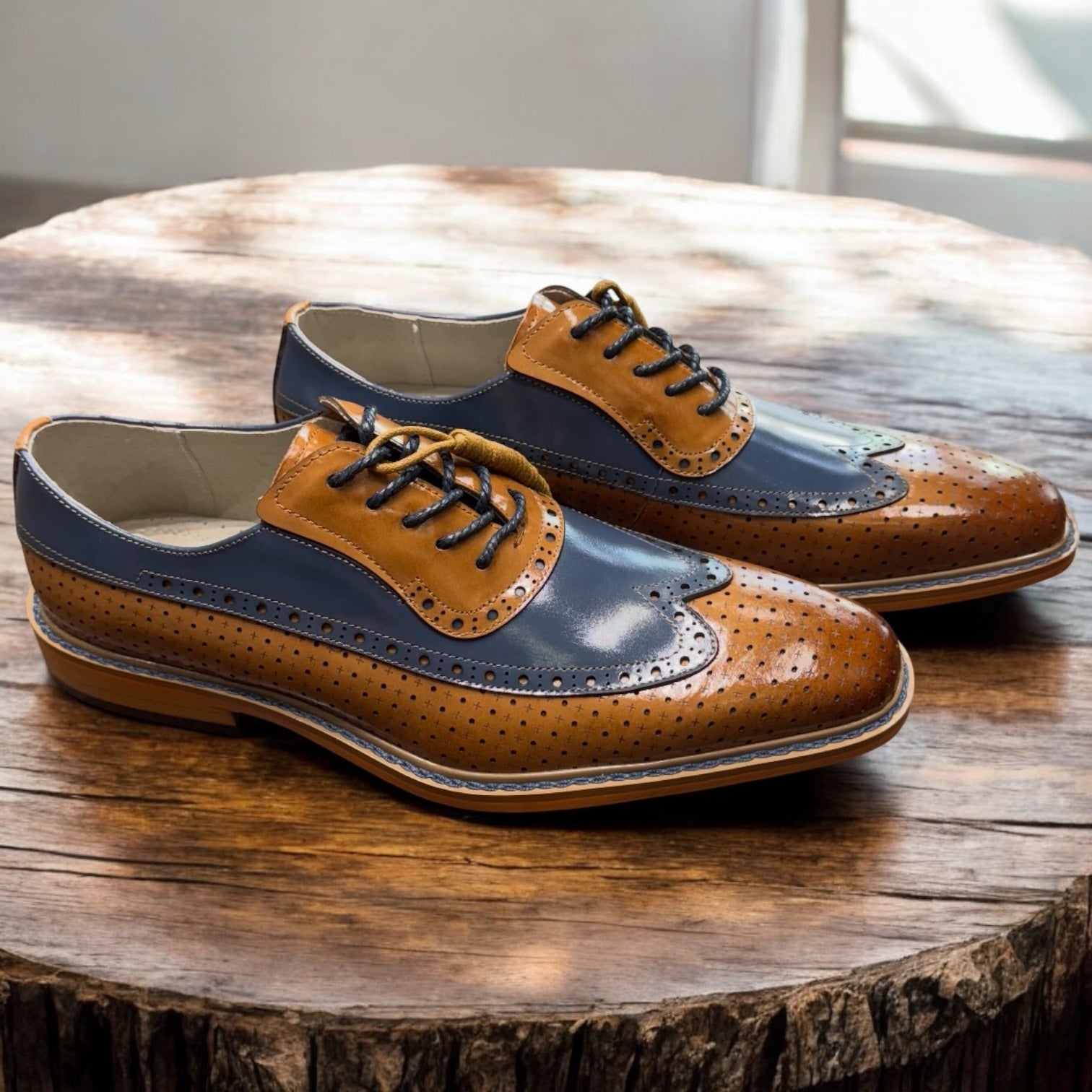 Giovani "Rio" Leather Shoe (Navy/Tan)