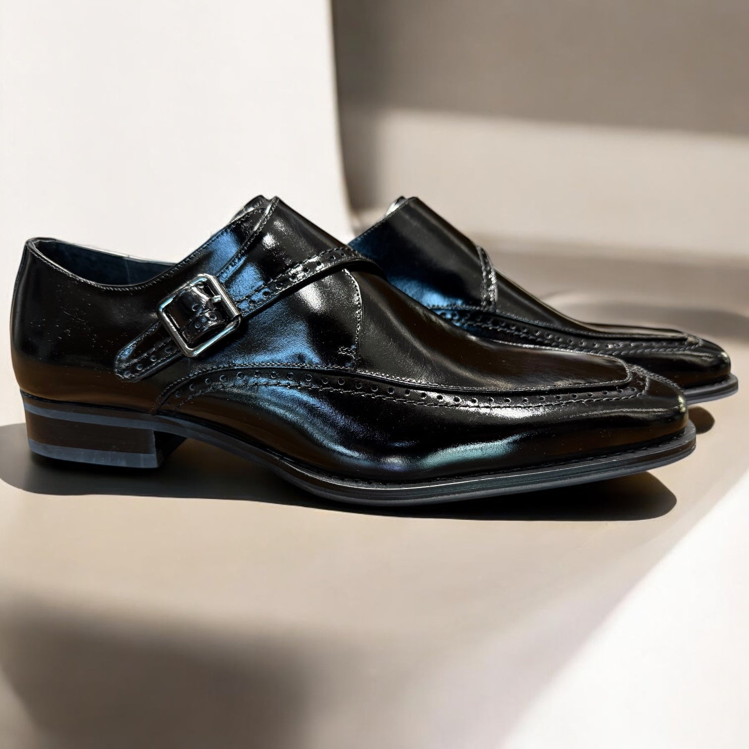 Giovani Leather Shoe (Black) Amato