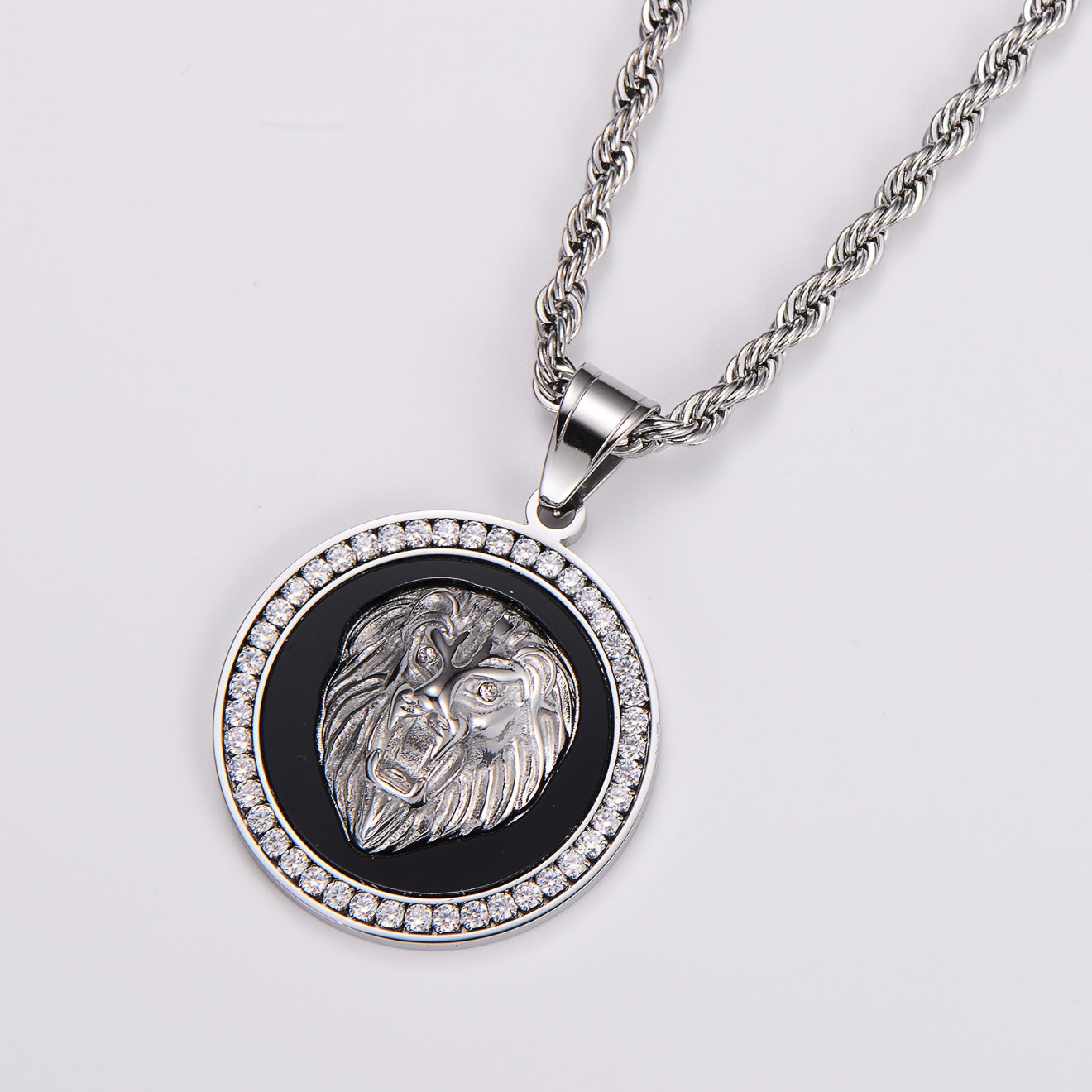 KALIKO "Lion Studed" Rope Chain + Pendant (Silver) 544