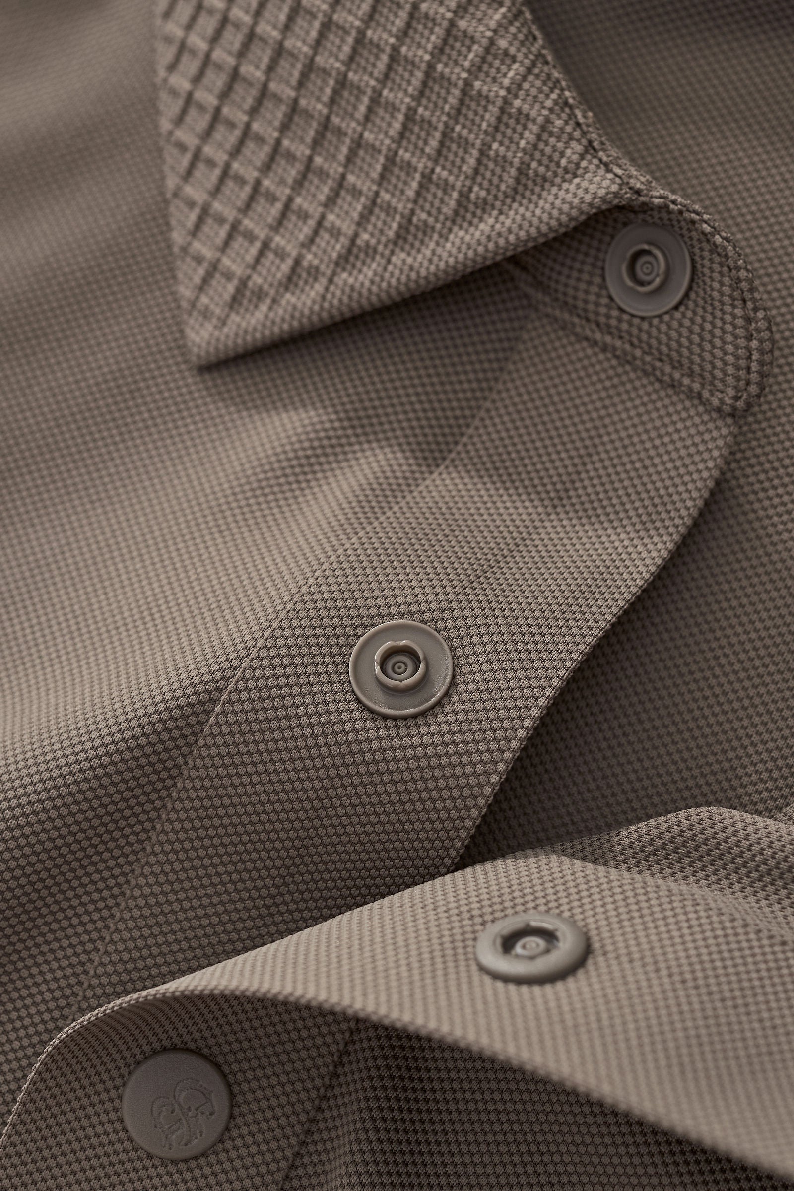 Textured Collar Performance Polo – El Baron KHAKI