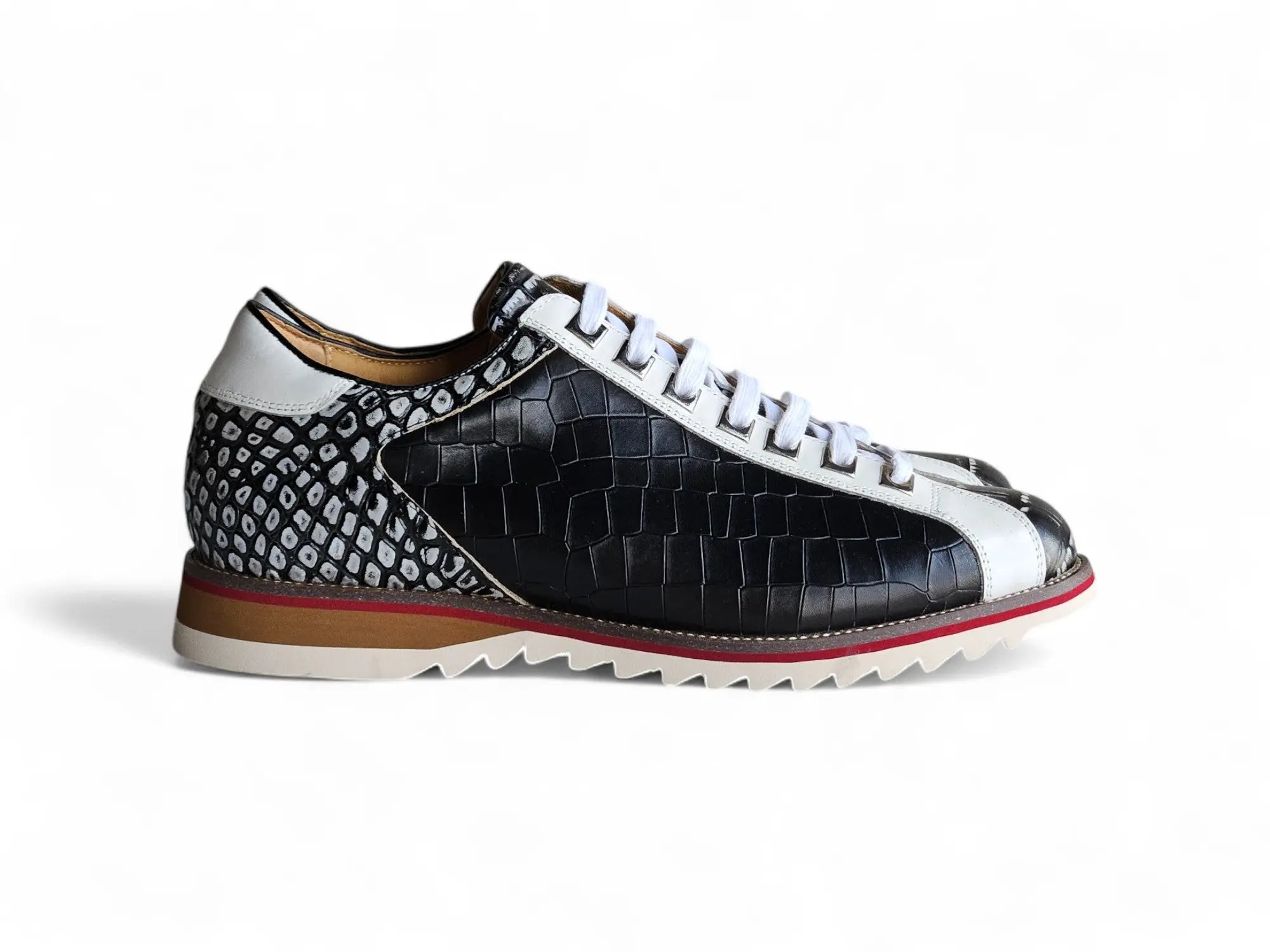 Carrucci Apex Explorer Sneaker