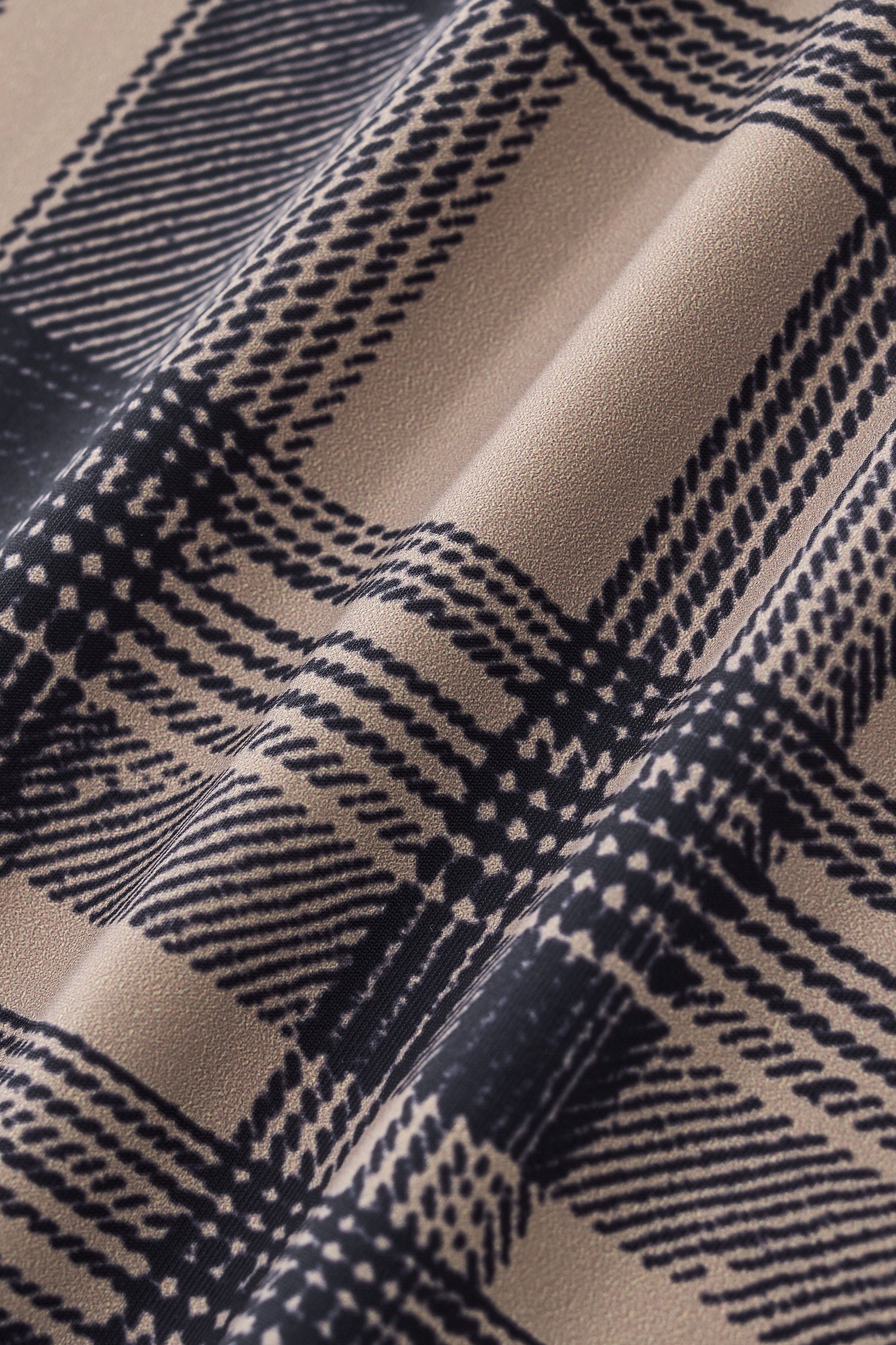 Seamless Plaid Stretch Shirt – El Baron KHAKI