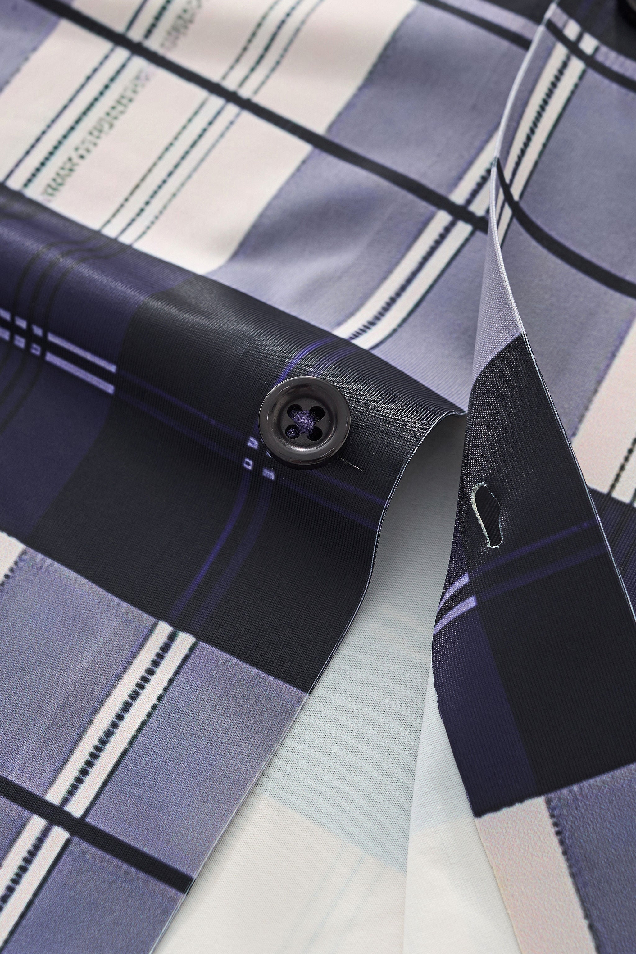 Seamless Classic Plaid Shirt – El Baron NAVY