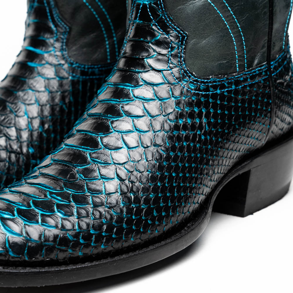 Kansas Black / Blue