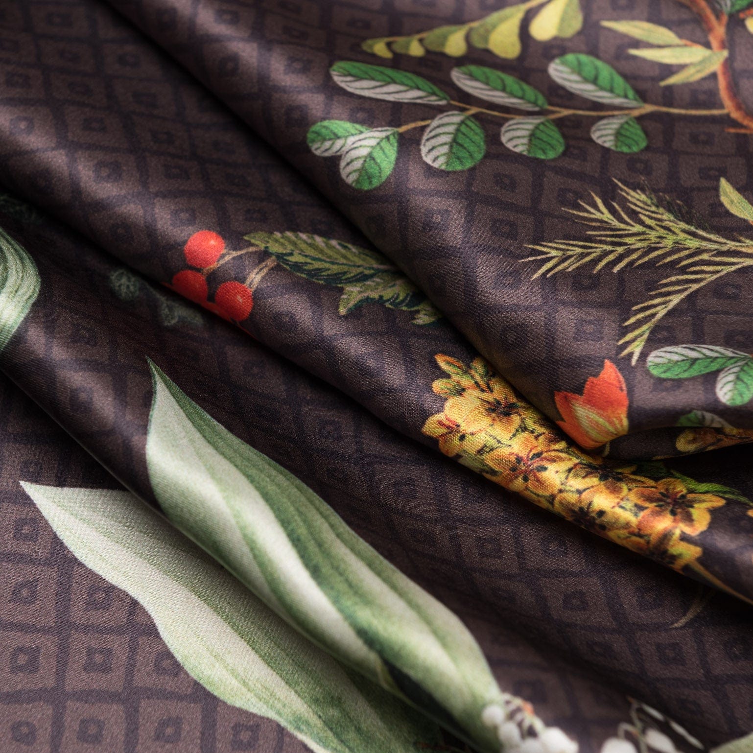 Sara - Long Silk Scarf - Chocolate