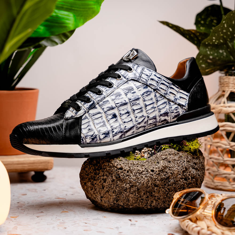 Portici Newspaper / Black