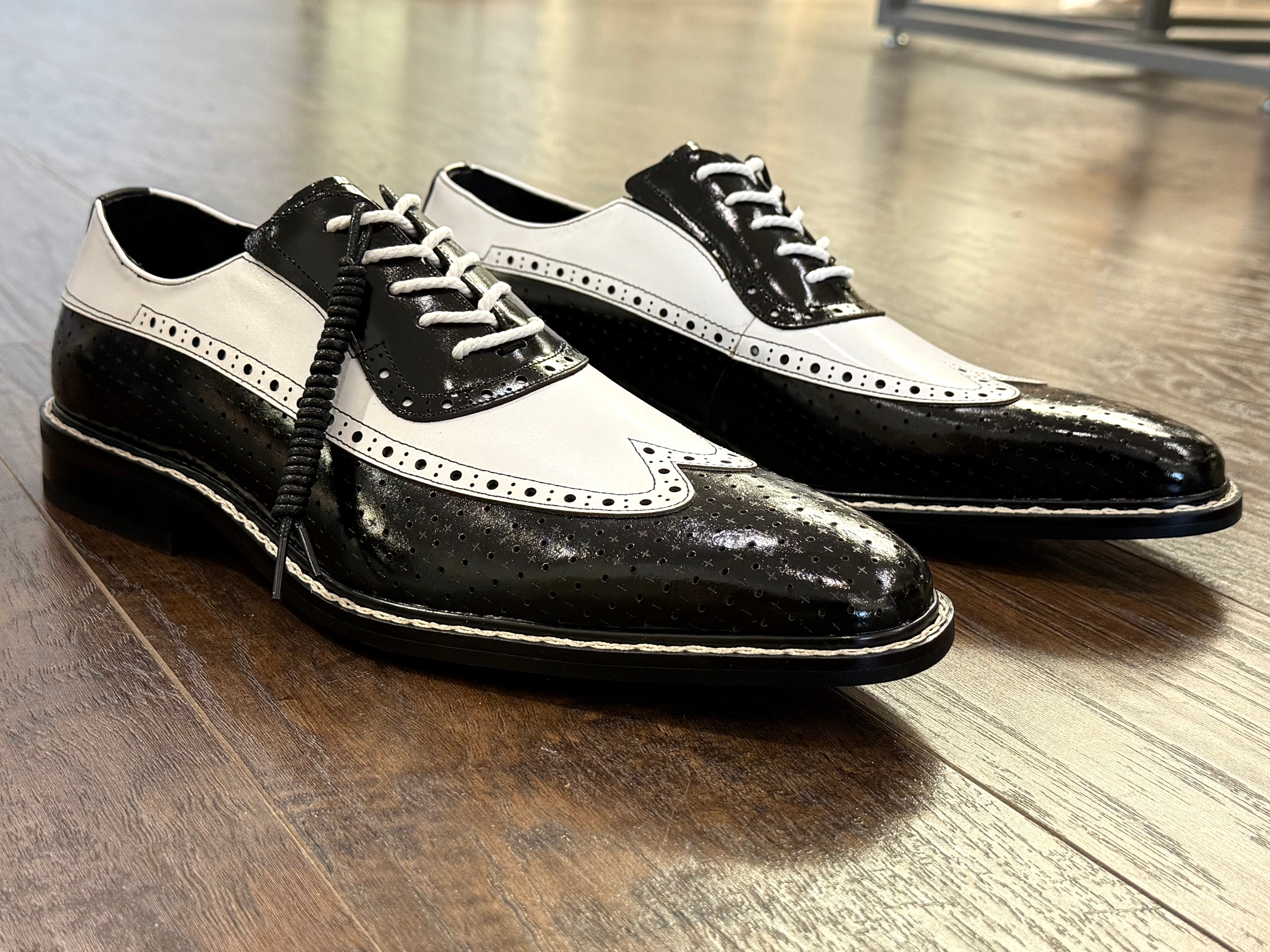 Giovani "Rio" Leather Shoe (Black/White)