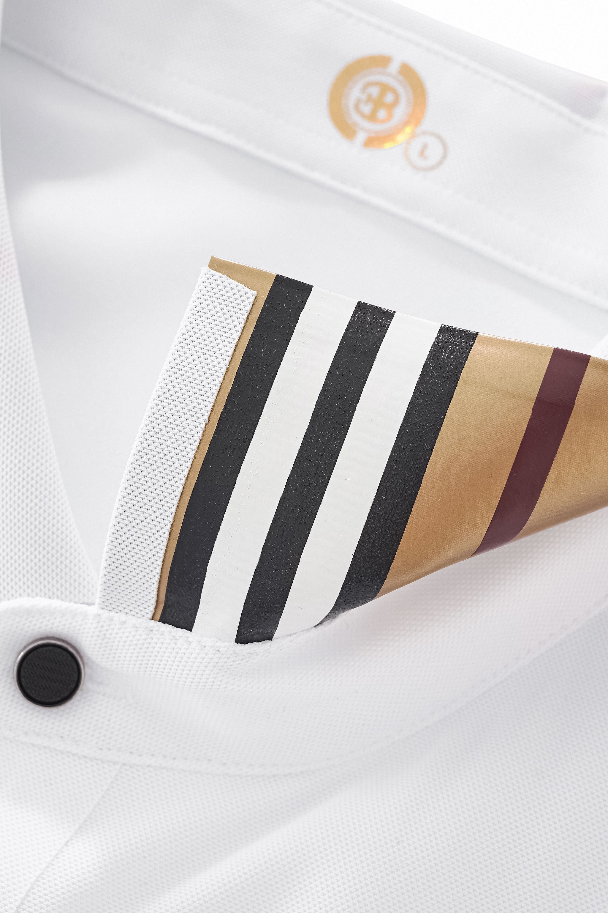 Essential Performance Polo – El Baron WHITE