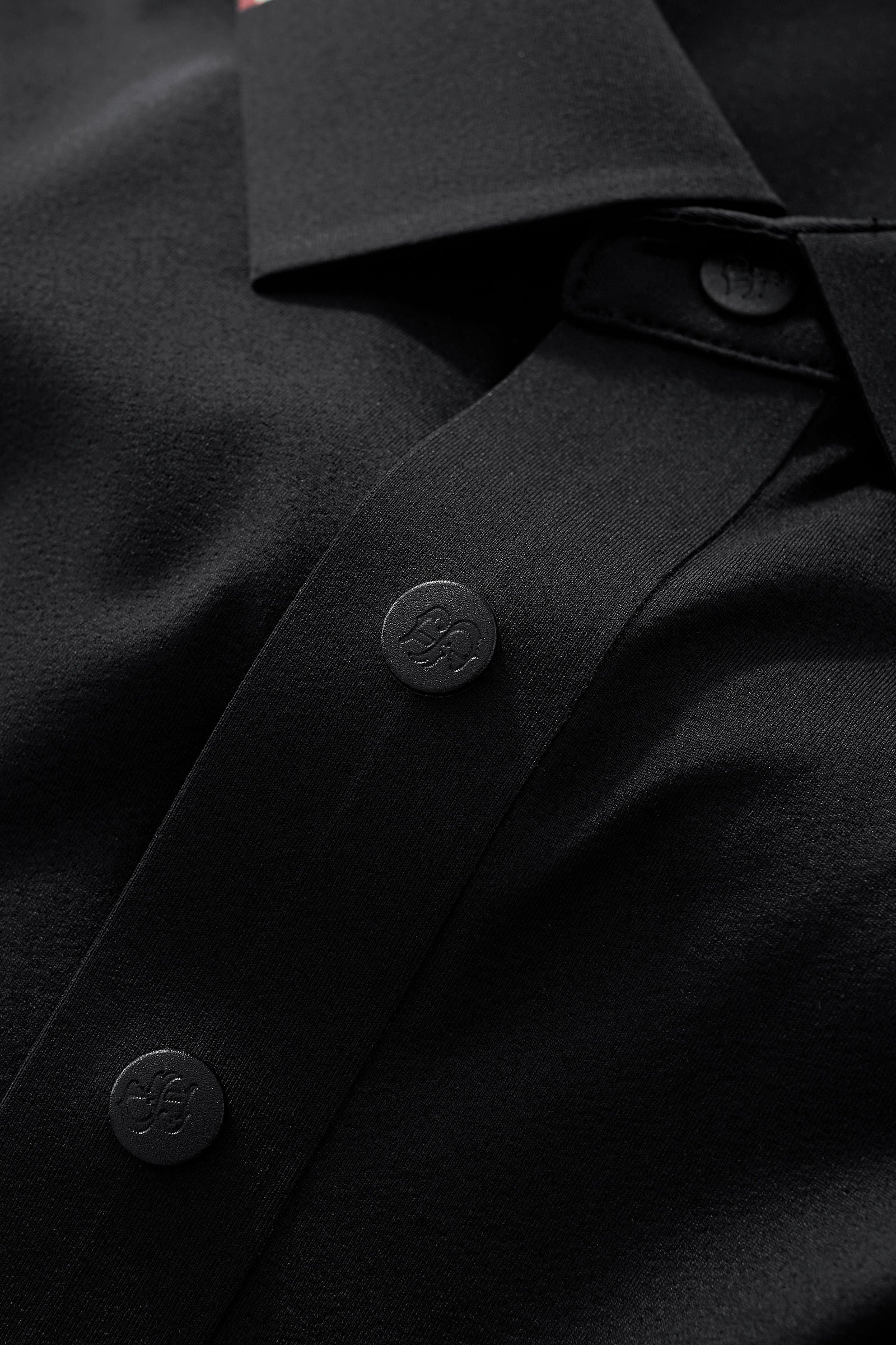 Stripe Collar Performance Polo – El Baron BLACK