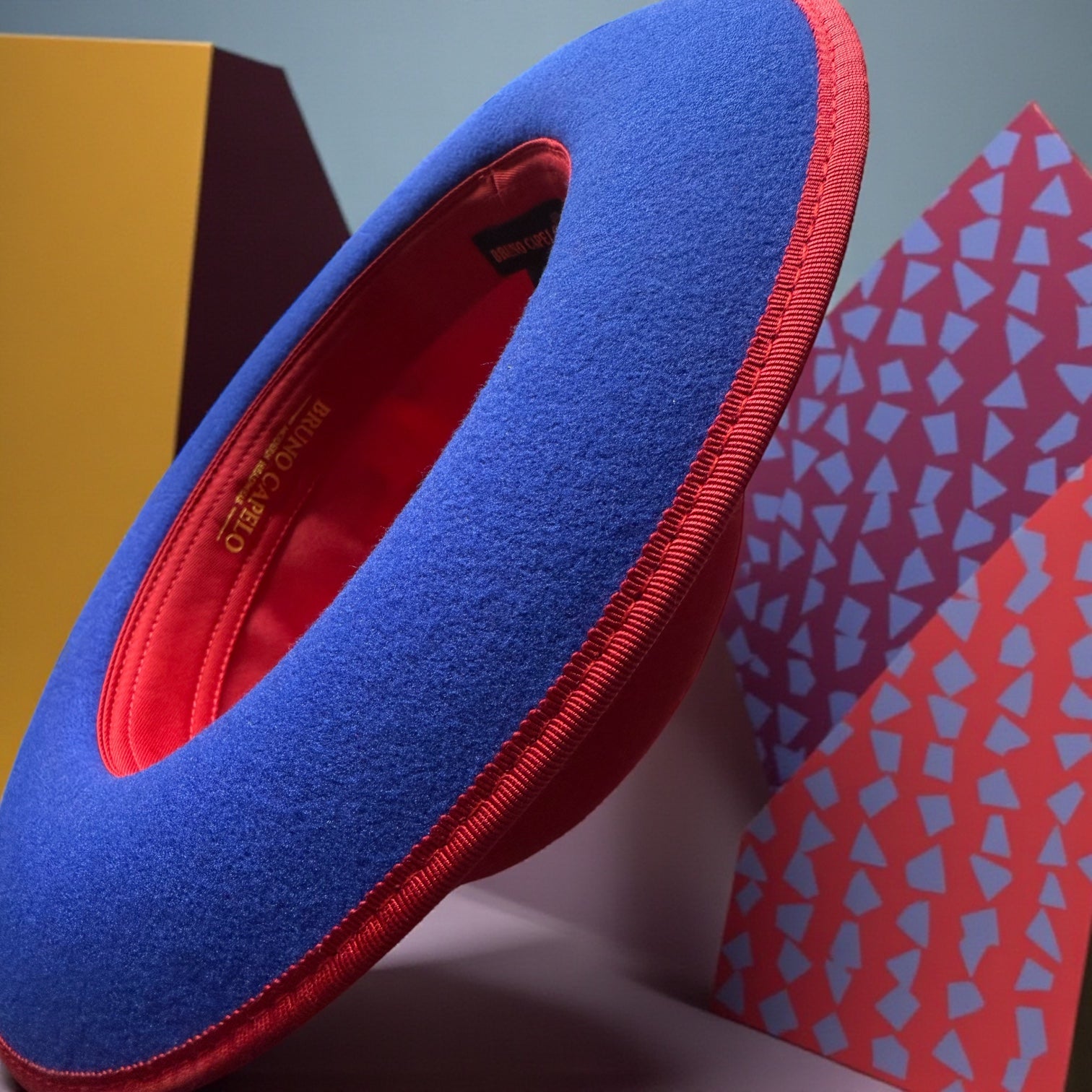 Bruno Capelo Red Bottom Hat "keenan" (Red/Royal)