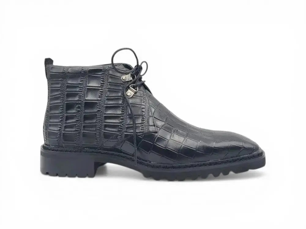 Embossed Chukka Boot Lug Sole