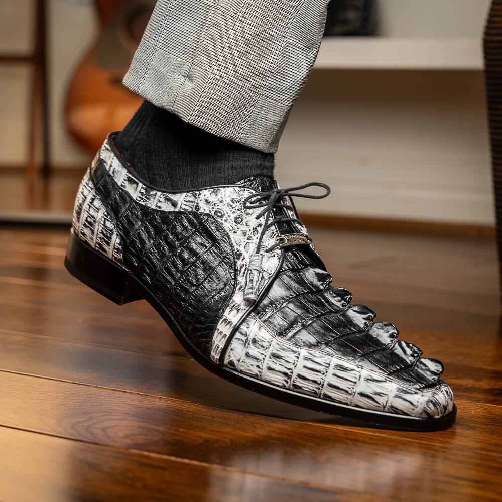 Caribe Black / Newspaper