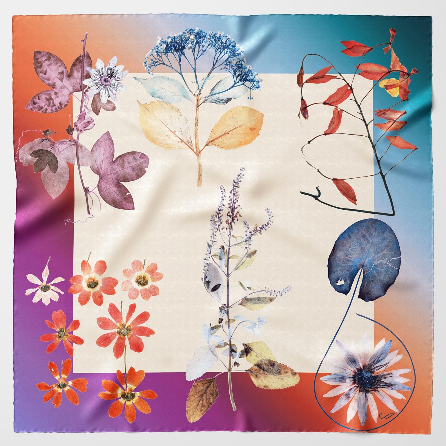 Cristina - Silk Foulard - Champagne