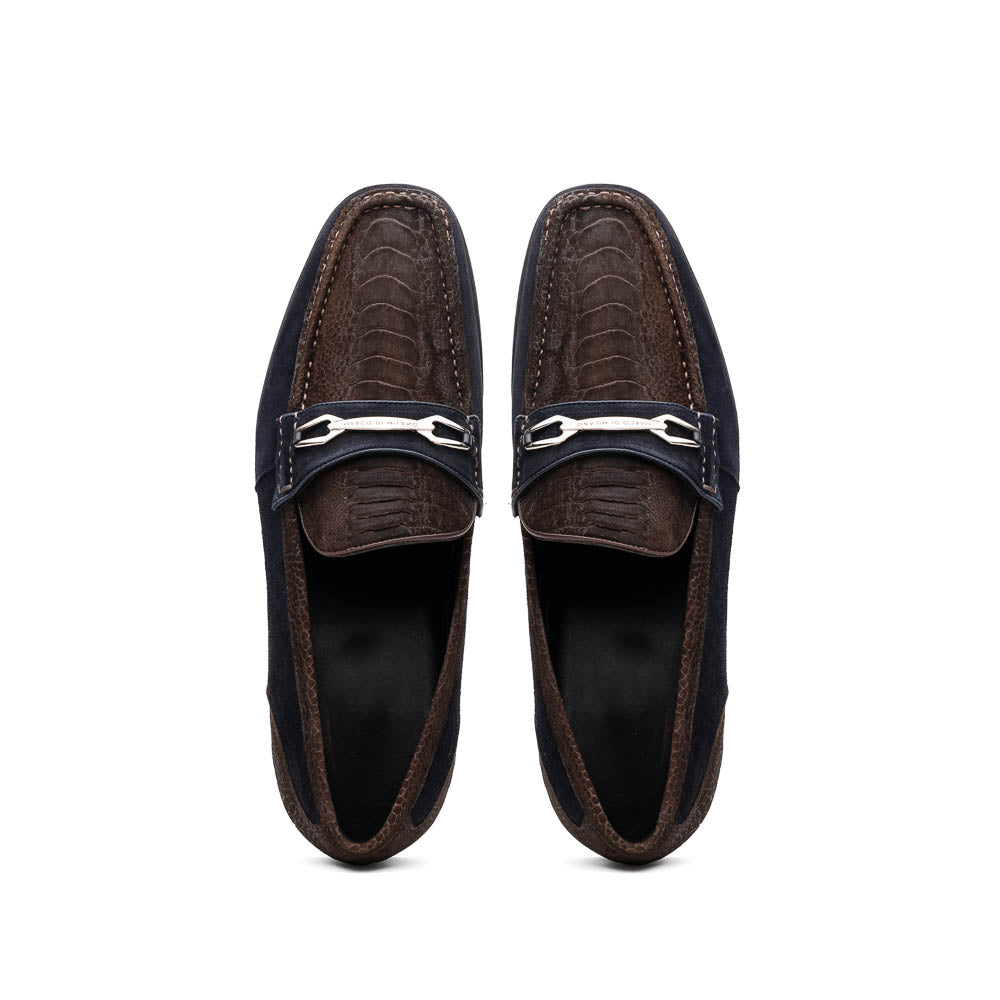 Hugo Brown / Navy